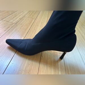 Anne Klein Sock Knee-High Heeled Boots Navy Blue Pointed Toe Size 6